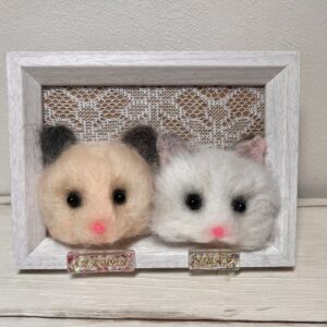 S__71835655_0 【受注生産】羊毛フェルト 立体フレーム 2体